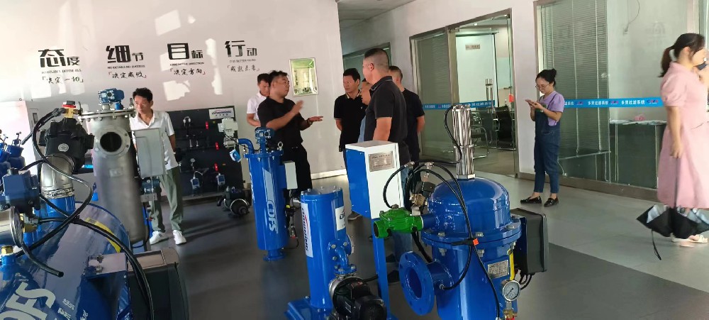 汨羅人大代表一行考察多靈過(guò)濾系統科技園，確保安全生產(chǎn)